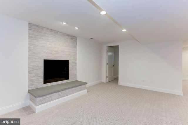 5113 NEWPORT AVE, Bethesda, MD 20816