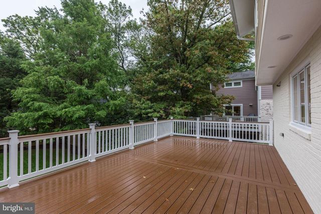 5113 NEWPORT AVE, Bethesda, MD 20816