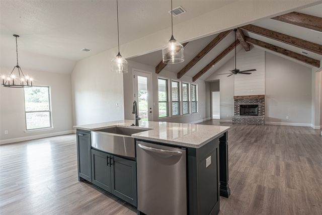 10008 Valley Oak Ct Lane, Springtown, TX 76082