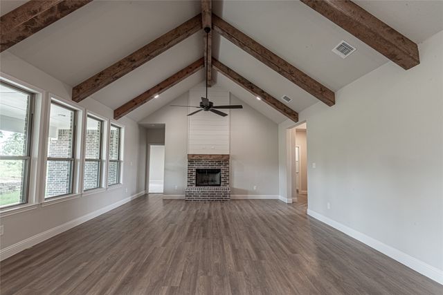 10008 Valley Oak Ct Lane, Springtown, TX 76082