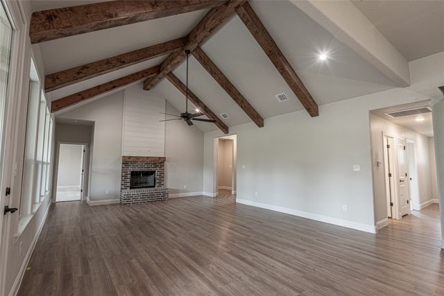 10008 Valley Oak Ct Lane, Springtown, TX 76082