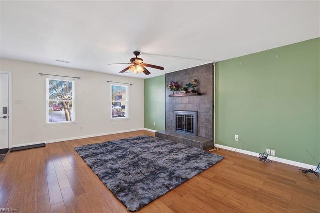 1632 Boles PL, Virginia Beach, VA 23454