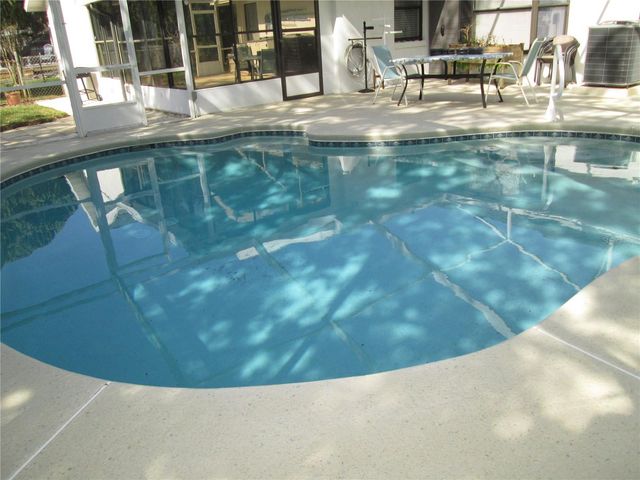 155 VILLAGE LANE, Daytona Beach, FL 32119