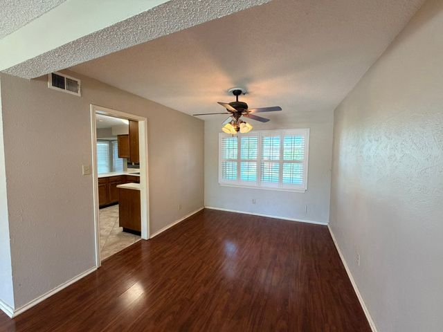 6801 Greenspring Drive, Arlington, TX 76016