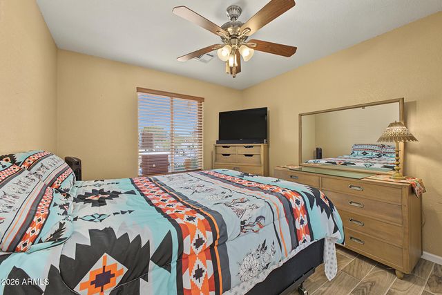 3101 W MESCAL Street, Phoenix, AZ 85029