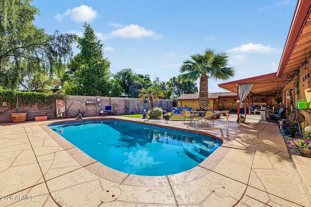 3101 W MESCAL Street, Phoenix, AZ 85029