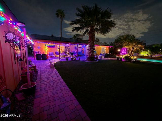 3101 W MESCAL Street, Phoenix, AZ 85029