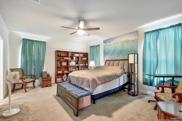 145 Rustic, Universal City, TX 78148