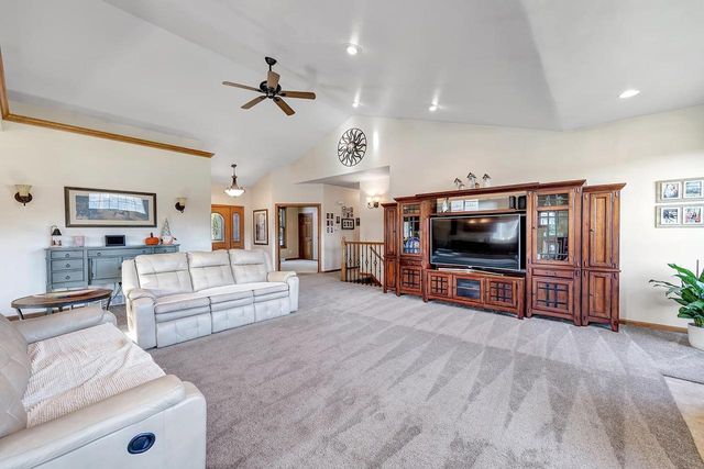 3551 GLEN ABBEY DRIVE, Green Bay, WI 54311