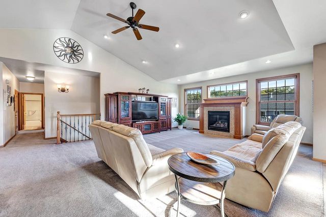 3551 GLEN ABBEY DRIVE, Green Bay, WI 54311