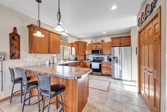 3551 GLEN ABBEY DRIVE, Green Bay, WI 54311