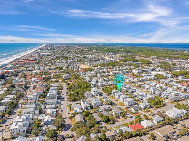36 W Palm Beach Street, Miramar Beach, FL 32550