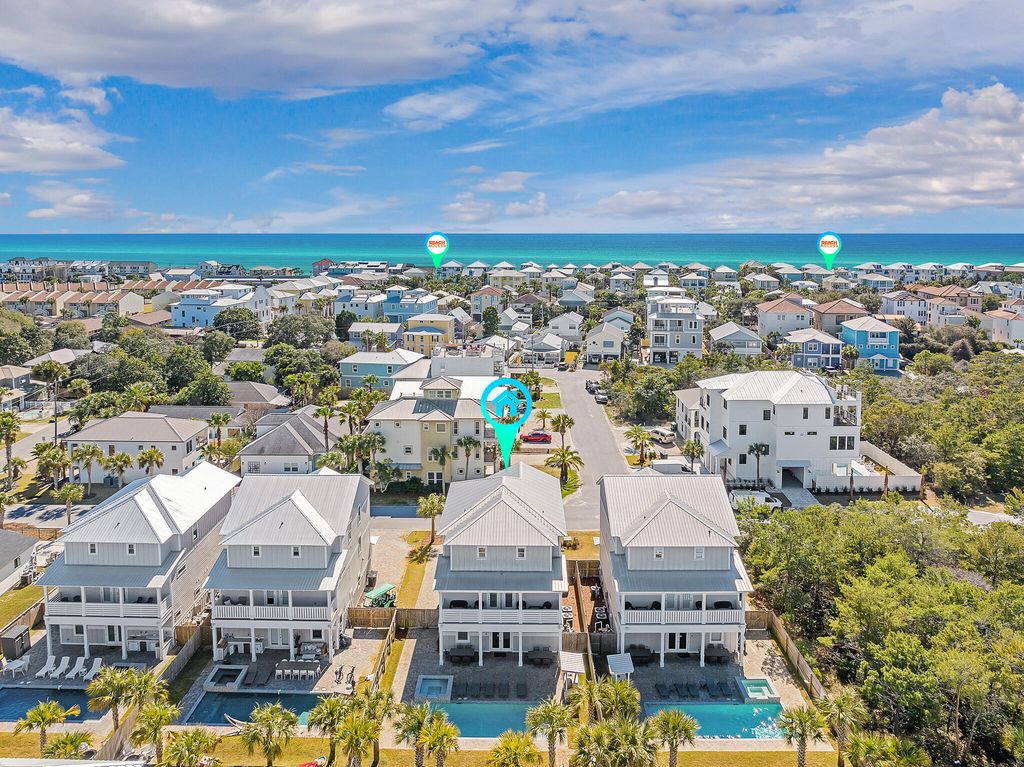 36 W Palm Beach Street, Miramar Beach, FL 32550