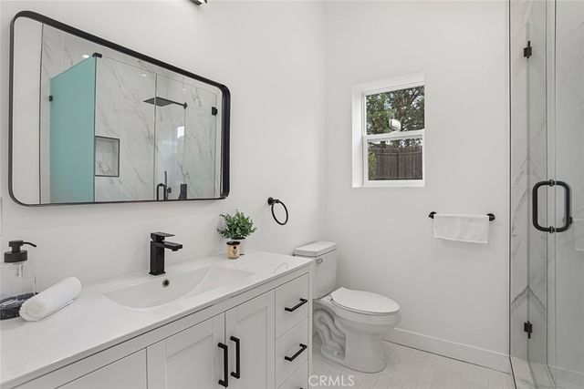 2162 Montgomery Road, Thousand Oaks, CA 91360