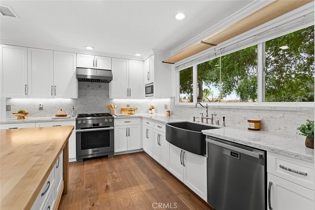 2162 Montgomery Road, Thousand Oaks, CA 91360