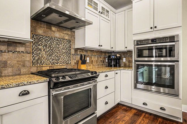 6436 Summer Meadows Drive NE, Rockford, MI 49341