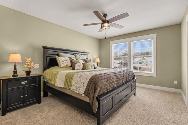 6436 Summer Meadows Drive NE, Rockford, MI 49341