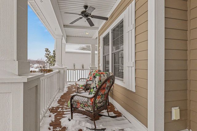 6436 Summer Meadows Drive NE, Rockford, MI 49341