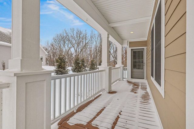 6436 Summer Meadows Drive NE, Rockford, MI 49341