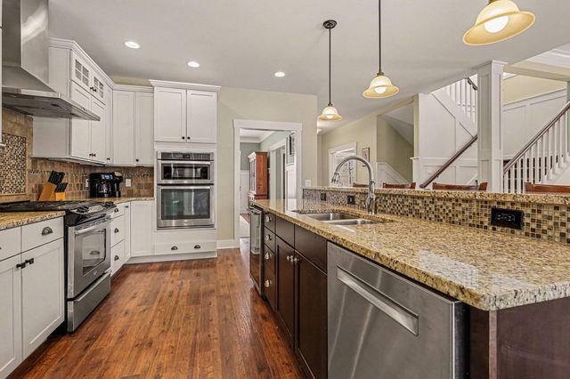 6436 Summer Meadows Drive NE, Rockford, MI 49341