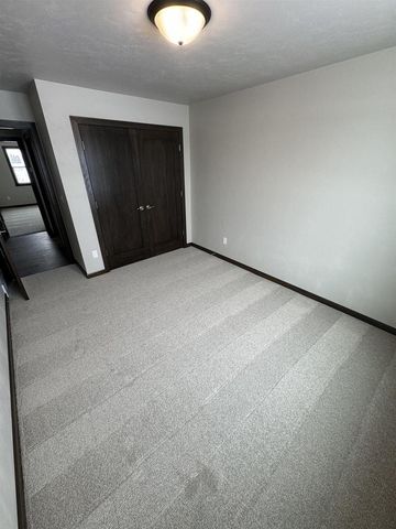 1235 PUTNAM DRIVE, Pulaski, WI 54162