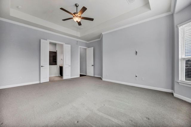 252 Sabino DR, Buda, TX 78610