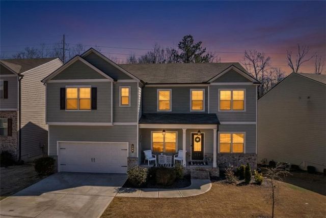 106 Creekside Bluff Way, Auburn, GA 30011