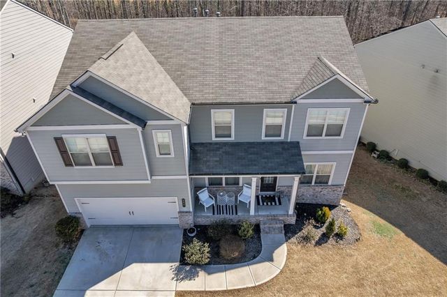 106 Creekside Bluff Way, Auburn, GA 30011