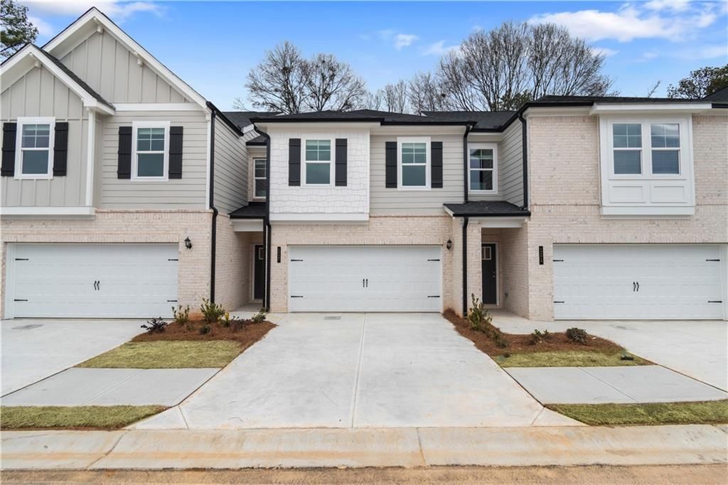 667 Treasure Drive, Stockbridge, GA 30281