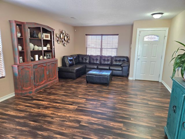 1622 Costilla Road NE, Rio Rancho, NM 87144