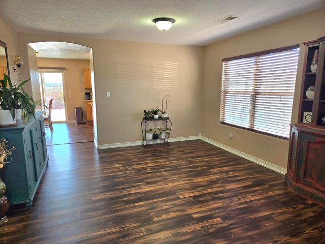 1622 Costilla Road NE, Rio Rancho, NM 87144