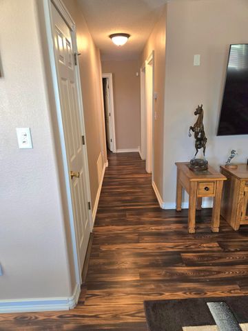 1622 Costilla Road NE, Rio Rancho, NM 87144