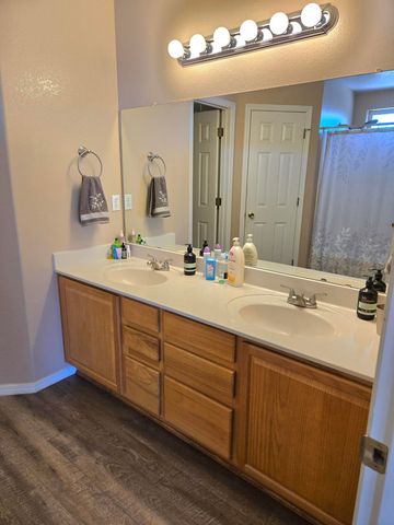 1622 Costilla Road NE, Rio Rancho, NM 87144