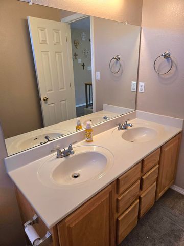 1622 Costilla Road NE, Rio Rancho, NM 87144