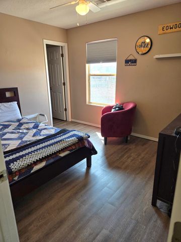 1622 Costilla Road NE, Rio Rancho, NM 87144