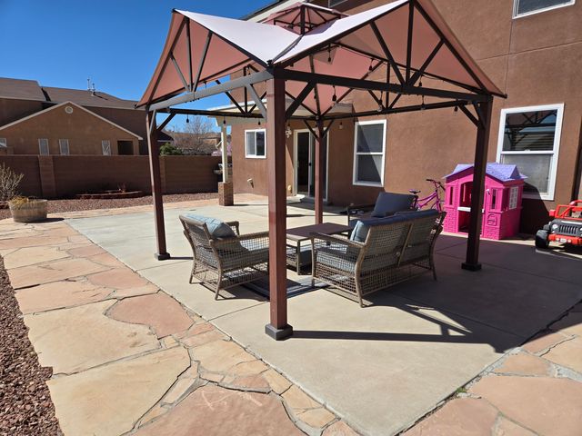 1622 Costilla Road NE, Rio Rancho, NM 87144