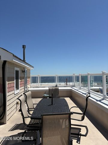 21 Blaine Avenue 11, Seaside Heights, NJ 08751