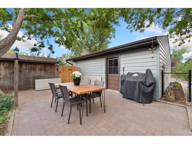 811 47th Ave Ct, Greeley, CO 80634
