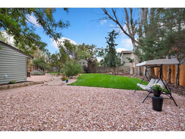 811 47th Ave Ct, Greeley, CO 80634