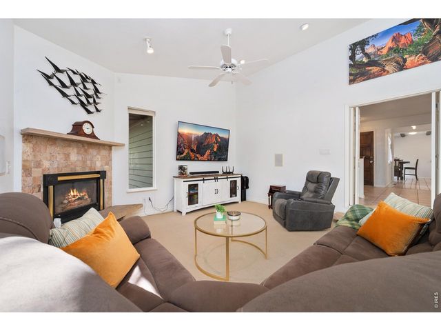 811 47th Ave Ct, Greeley, CO 80634