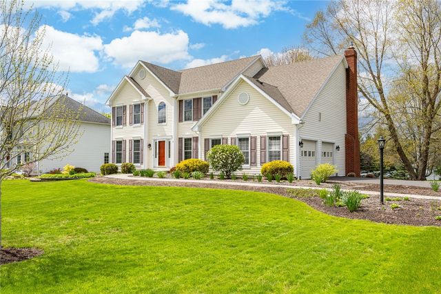 57 Edenfield Road, Penfield, NY 14526
