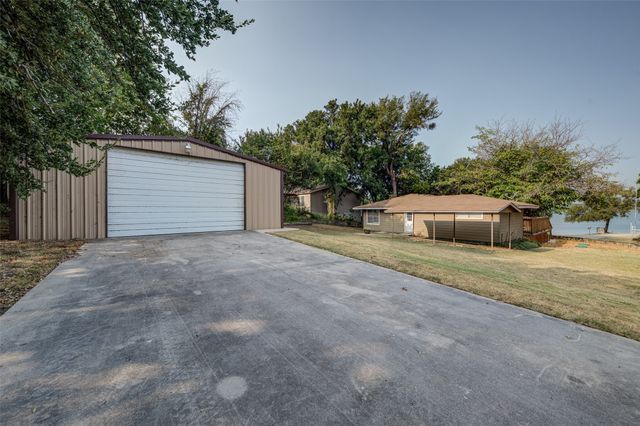 259 Dock Street, Bridgeport, TX 76426