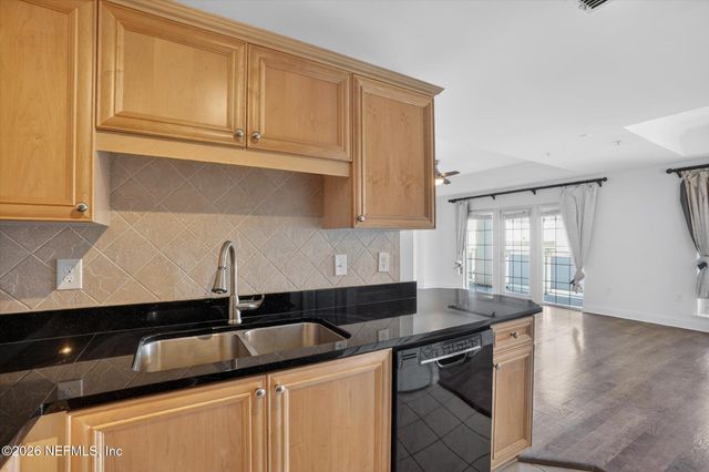 400 E BAY Street 101, Jacksonville, FL 32202