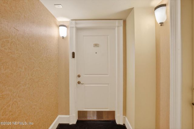 400 E BAY Street 101, Jacksonville, FL 32202