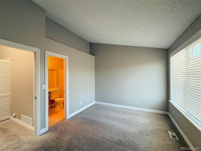 10577 W Maplewood Drive B, Littleton, CO 80127