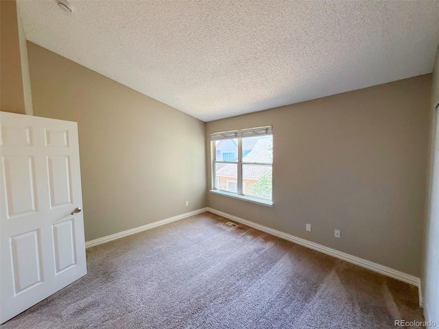 10577 W Maplewood Drive B, Littleton, CO 80127