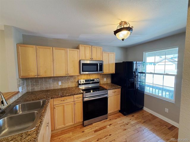 10577 W Maplewood Drive B, Littleton, CO 80127