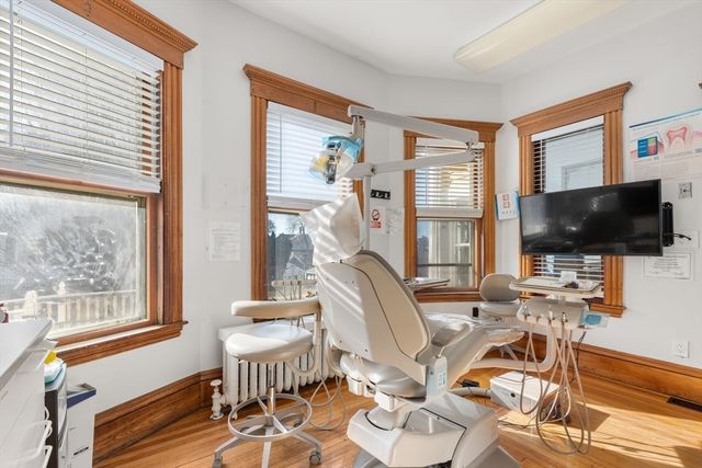 826 Broadway, Everett, MA 02149