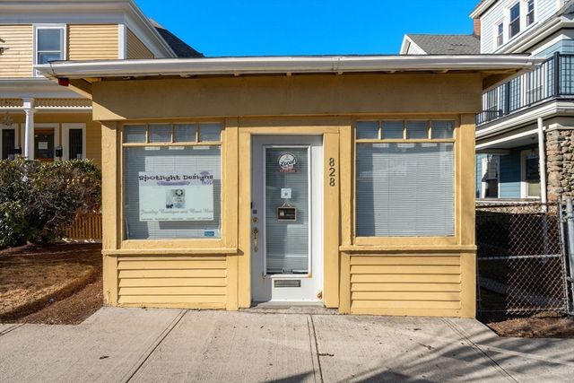 826 Broadway, Everett, MA 02149