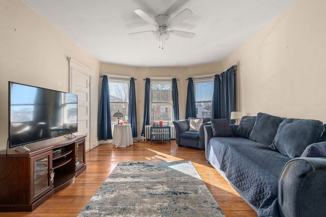 826 Broadway, Everett, MA 02149